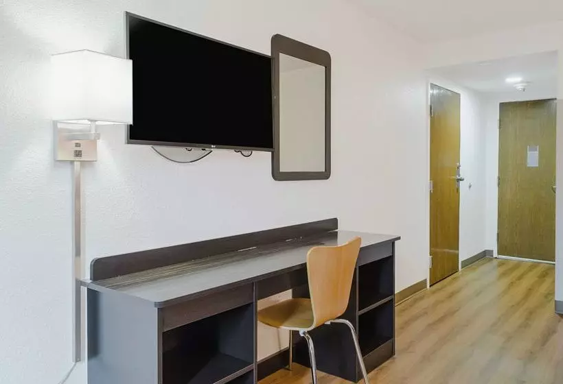 בית מלון כפרי Holiday Inn Express Boston Brockton, An Ihg