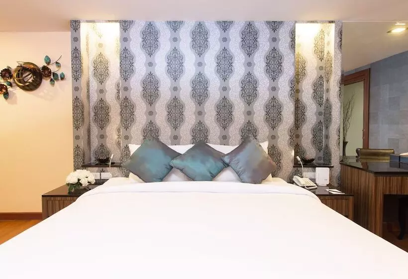 Khum Phucome Hotel  Sha Extra Plus