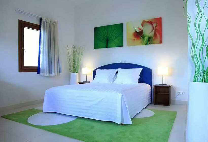 בית מלון כפרי Les Amaryllis Saly