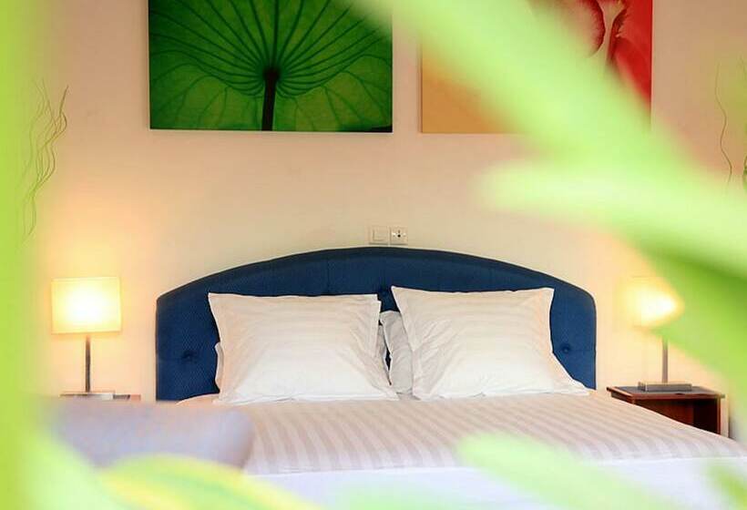 בית מלון כפרי Les Amaryllis Saly