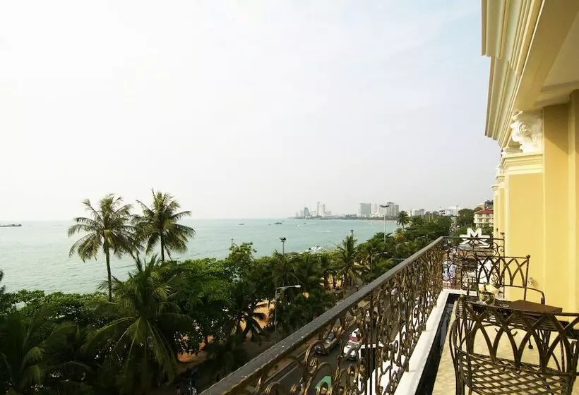 Hotel Lk The Empress