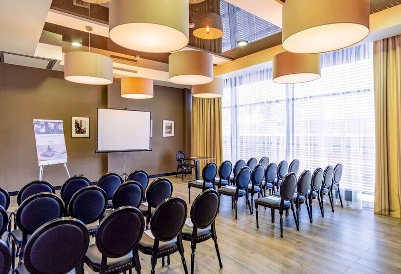 هتل Mercure Kyiv Congress