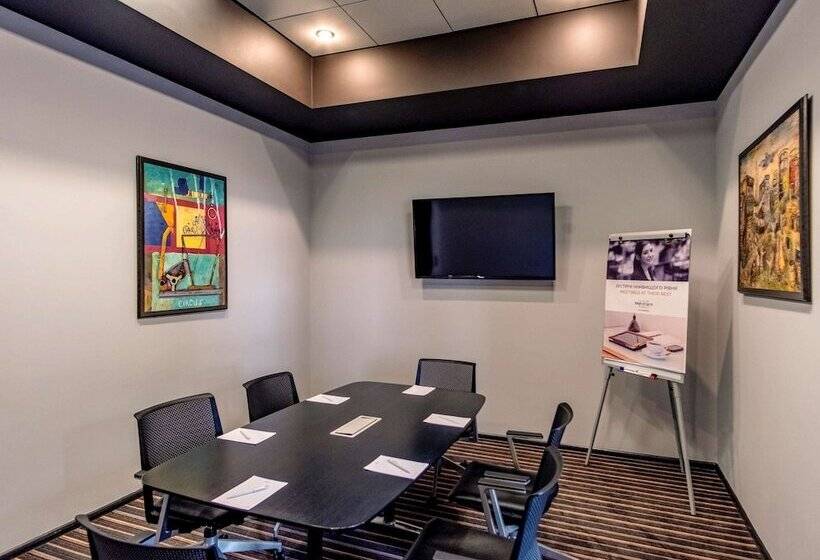 هتل Mercure Kyiv Congress