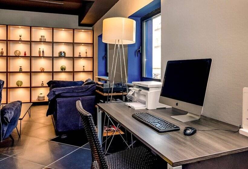 هتل Mercure Kyiv Congress