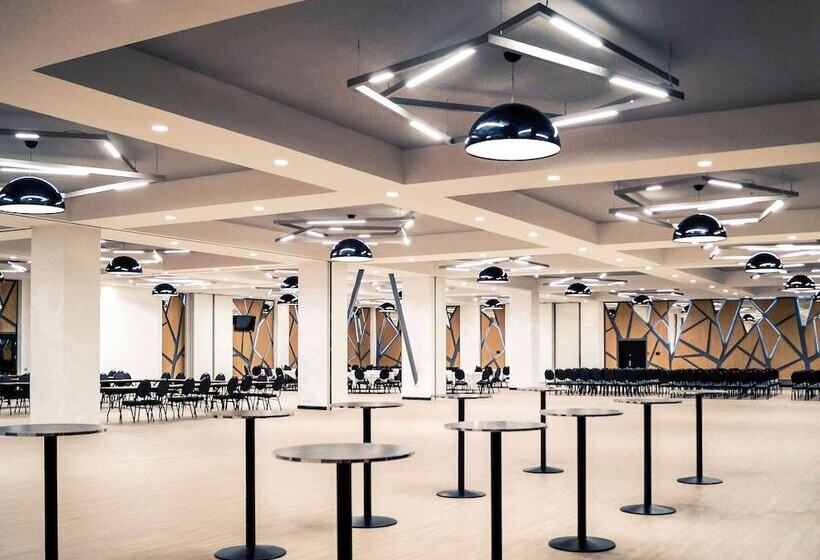 هتل Mercure Kyiv Congress