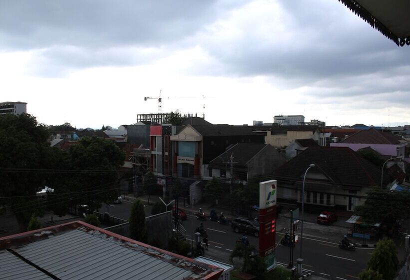 Pop! Hotel Sangaji Yogyakarta