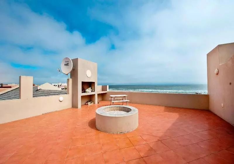 هتل Long Beach Lodge