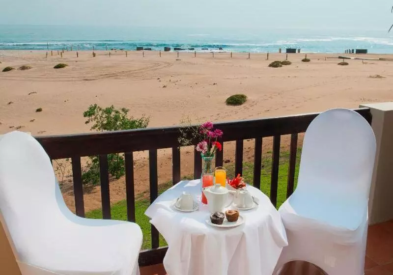 هتل Long Beach Lodge