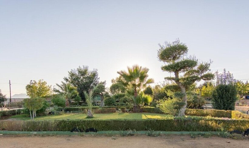 בית מלון כפרי Rural El Cortijo
