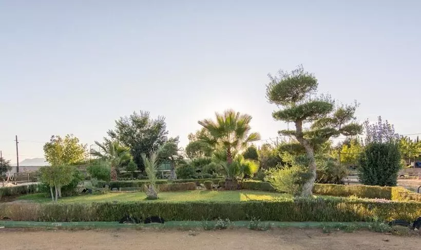 فندق ريفى Rural El Cortijo
