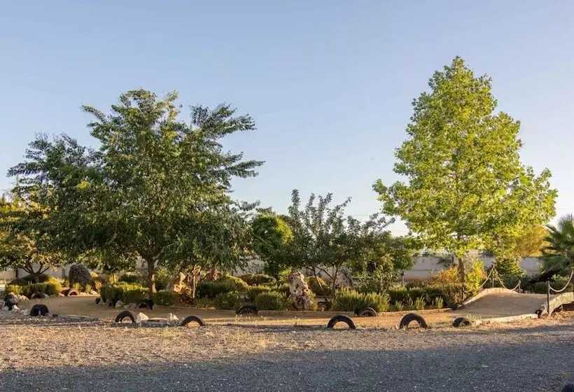 فندق ريفى Rural El Cortijo