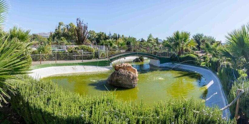 בית מלון כפרי Rural El Cortijo