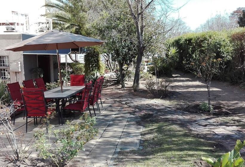 Villa Via Hotel Midrand