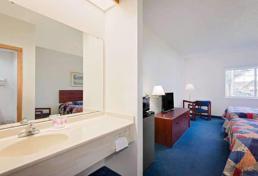 汽车旅馆  Super 8 By Wyndham Emmetsburg