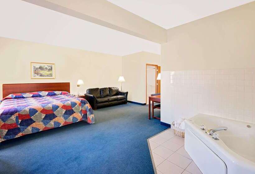 汽车旅馆  Super 8 By Wyndham Emmetsburg