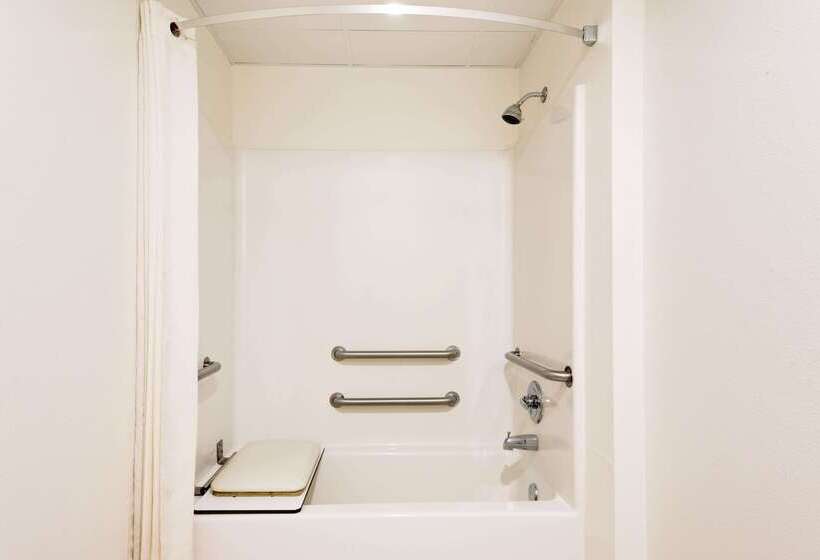 汽车旅馆  Super 8 By Wyndham Emmetsburg