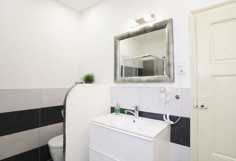 Old Town Square Apartments