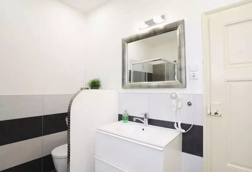 Old Town Square Apartments