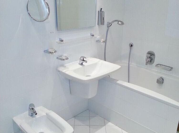 Old Town Square Apartments