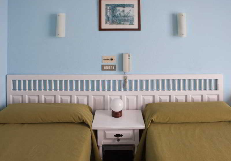 Apartamentos Castillo Playa