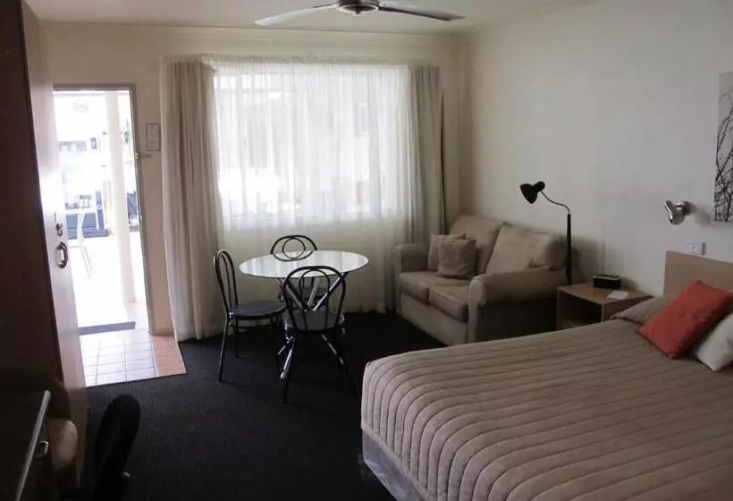 Hotel Aston Hill Motor Lodge