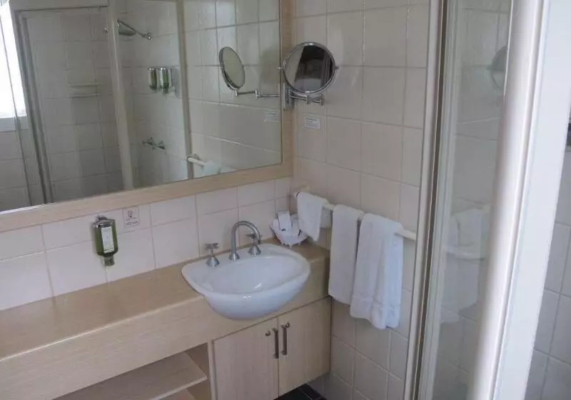 Hotel Aston Hill Motor Lodge