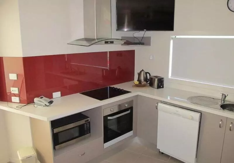 Hotel Aston Hill Motor Lodge