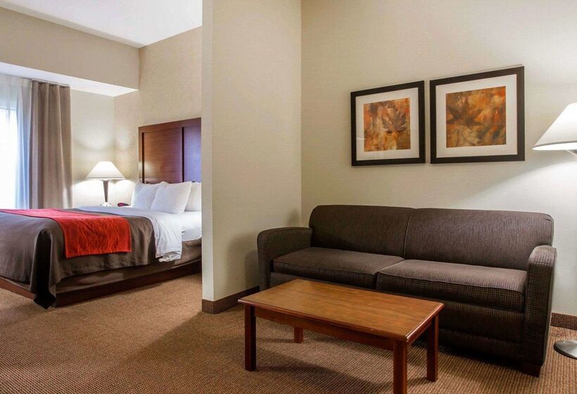 בית מלון כפרי Comfort Inn & Suites Adj To Akwesasne Mohawk Casino