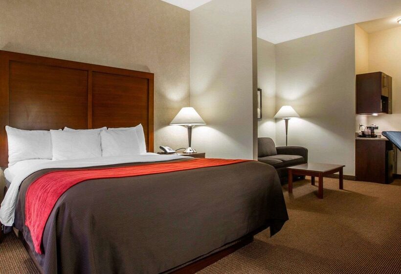 בית מלון כפרי Comfort Inn & Suites Adj To Akwesasne Mohawk Casino