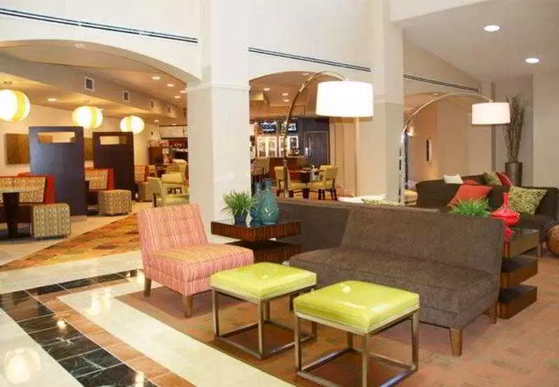 בית מלון כפרי Courtyard By Marriott Hickory