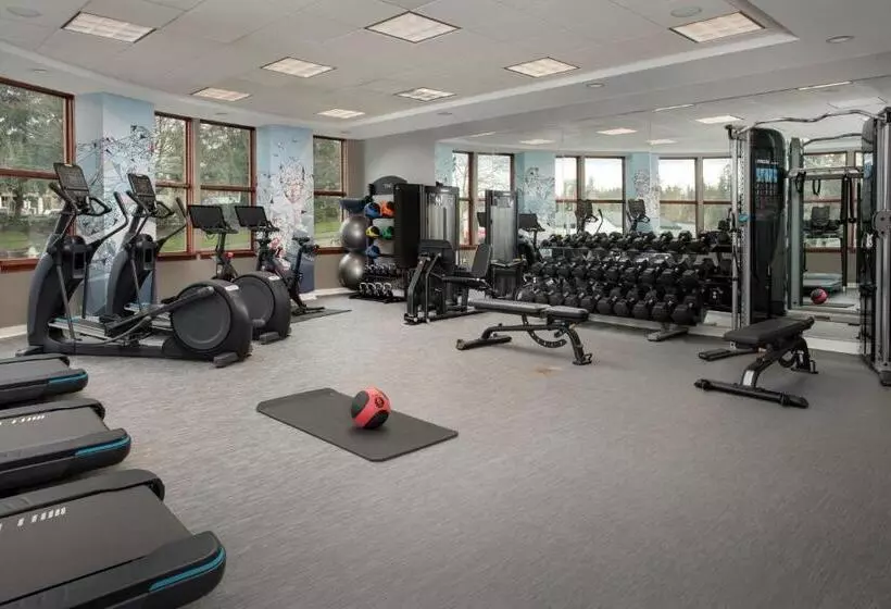 Отель Courtyard By Marriott Seattle Kirkland