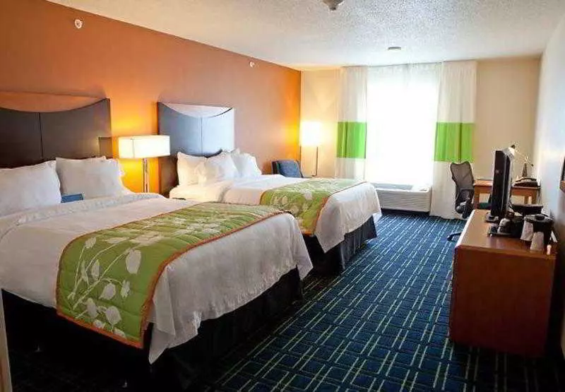 Отель Fairfield Inn And Suites Flint Fenton