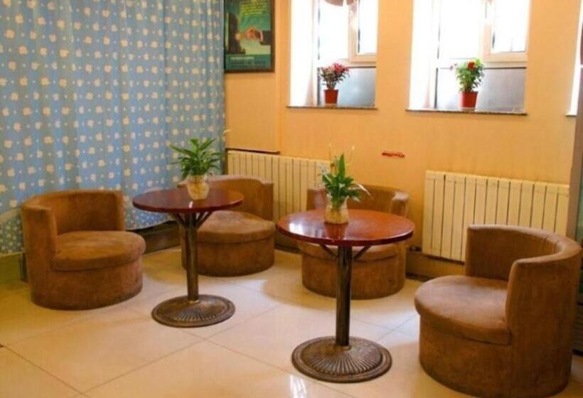 Hotel Greentree Inn Urumqi South Xinhua Road