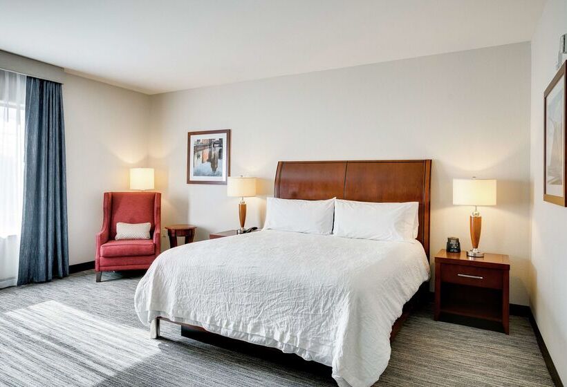 فندق Hilton Garden Inn Milwaukee Airport