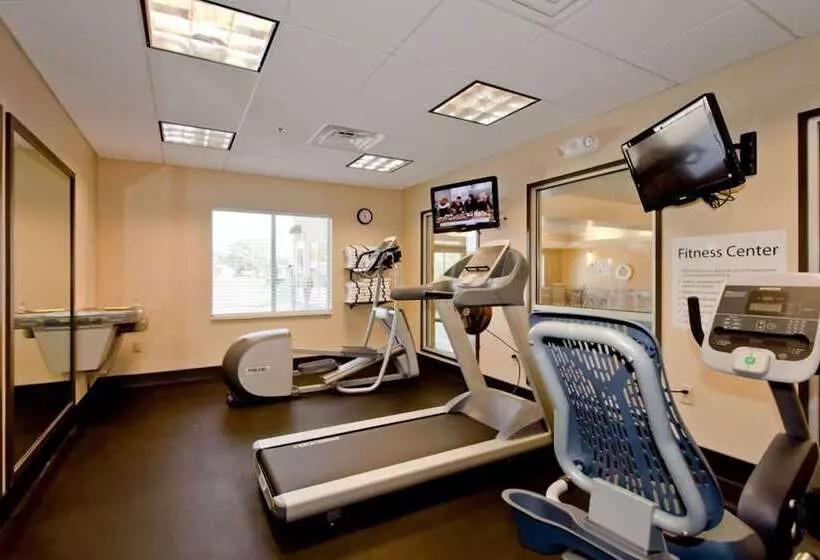 호텔 Holiday Inn Express Newton, An Ihg