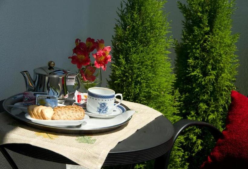 هتل Lagoa Dos Pastorinhos