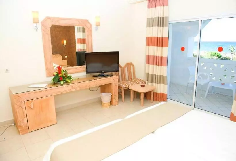 Отель Mahdia Beach & Aqua Park