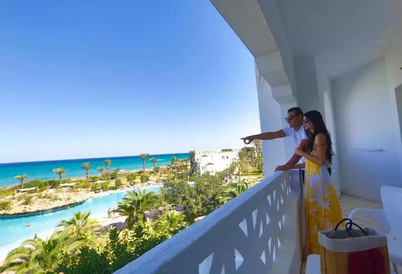 Отель Mahdia Beach & Aqua Park