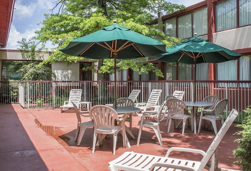 호텔 Norwood Inn Hudson  Akron North