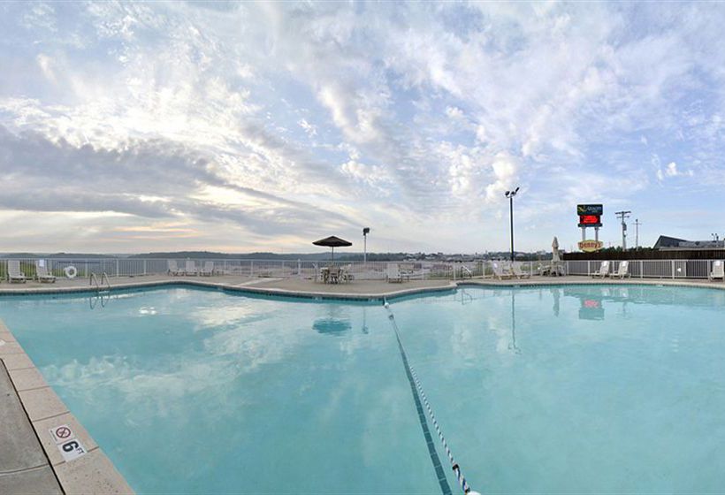 فندق Quality Inn Lake Of The Ozarks