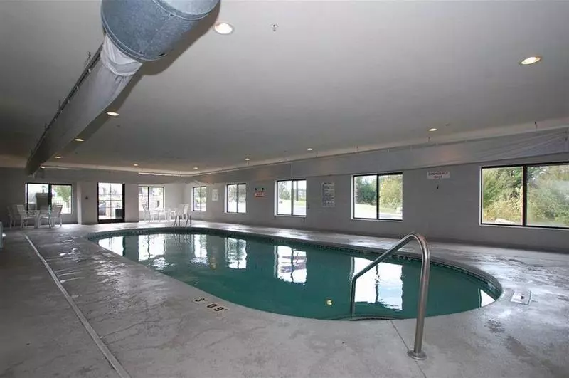 בית מלון כפרי Quality Suites