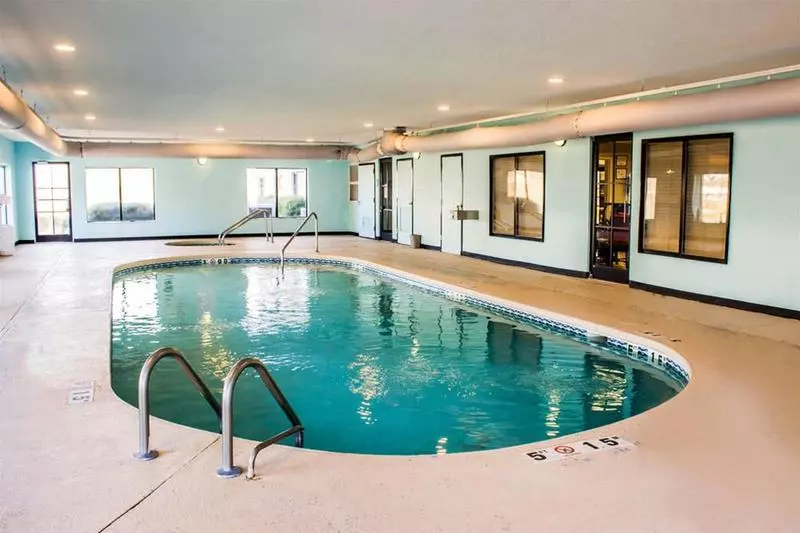 בית מלון כפרי Quality Suites