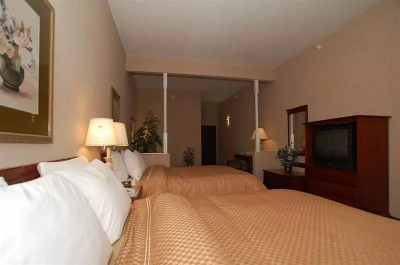 בית מלון כפרי Quality Suites