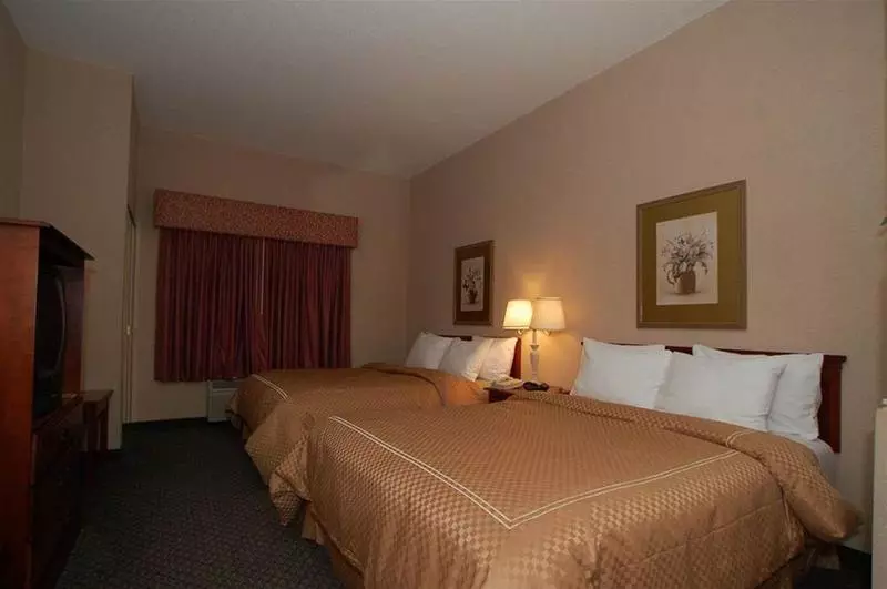 בית מלון כפרי Quality Suites