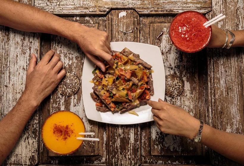 Hotel Quinta San Carlos