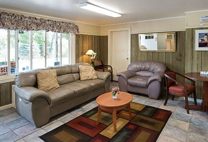 Отель Rodeway Inn