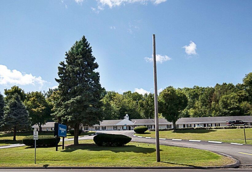 فندق Rodeway Inn