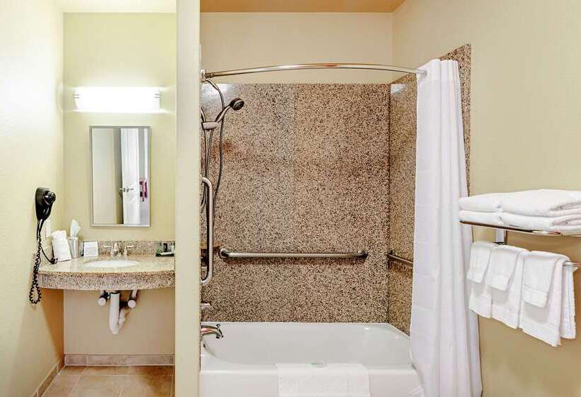 هتل Sleep Inn & Suites Tyler South