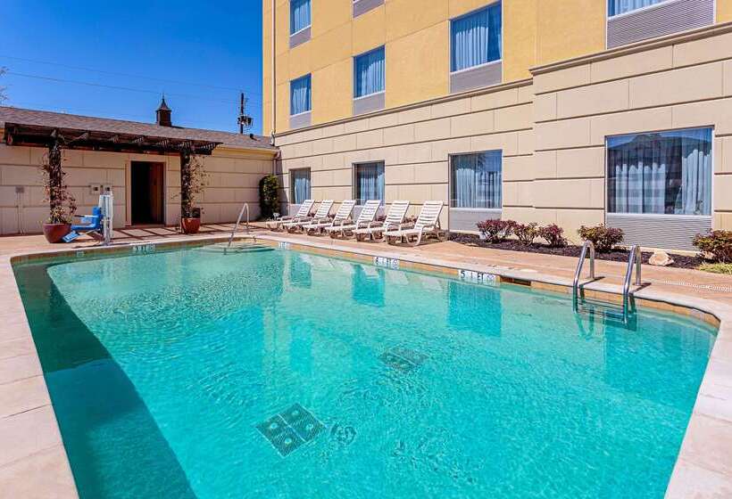 هتل Sleep Inn & Suites Tyler South