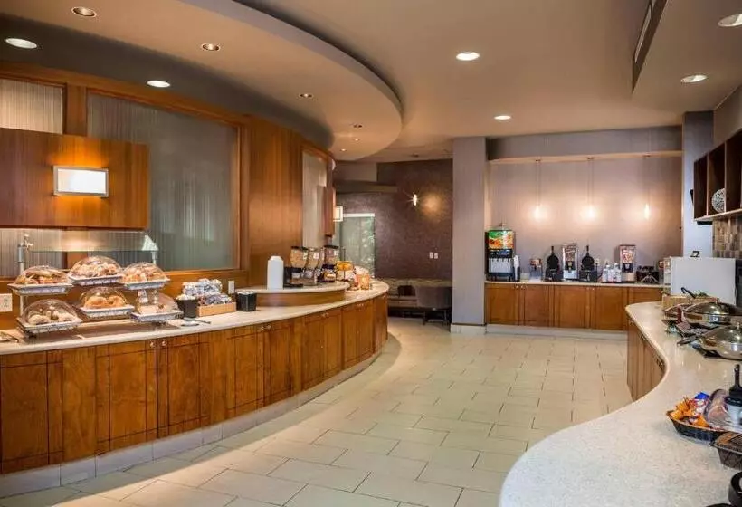 فندق Springhill Suites Hampton